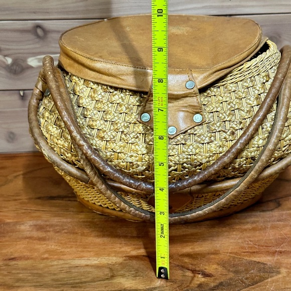 Vintage wicker & leather round rattan handwoven handbag bag tote purse creole - Picture 7 of 10